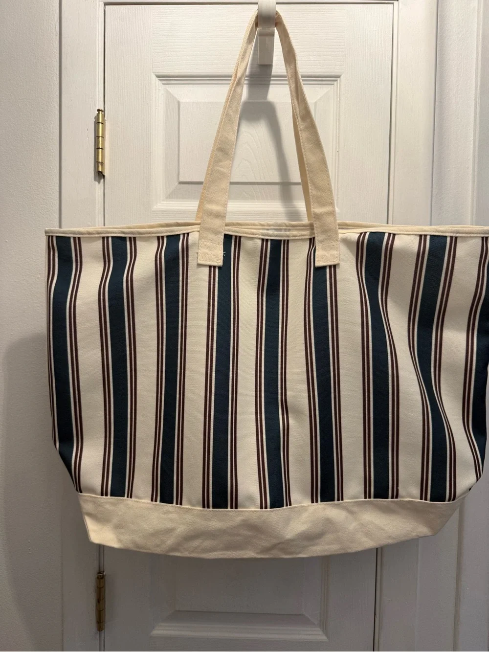PARKE Oversized Holiday Tote